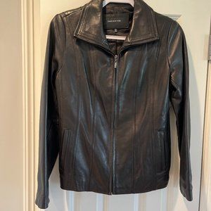 Jones of New York black leather jacket size M (Medium)